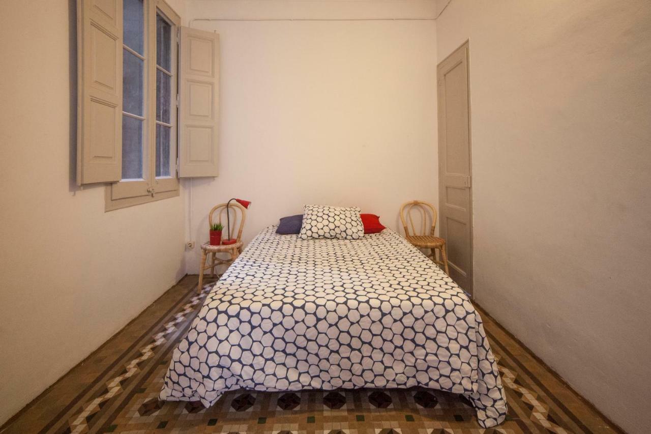 B21-Apartamento Modernista Para Grupos Барселона Экстерьер фото